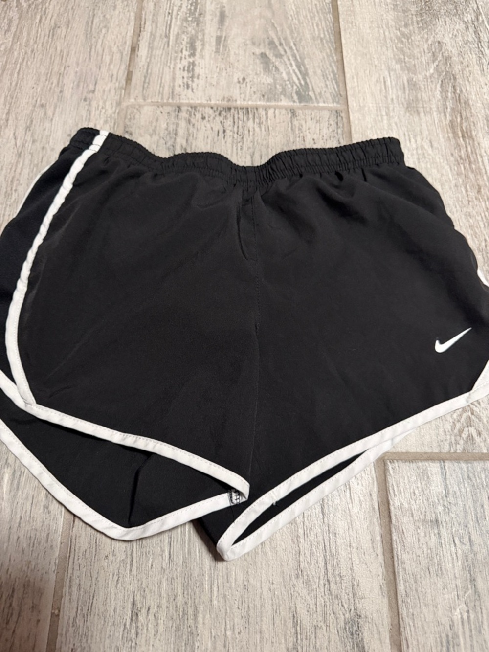 Nike Girls Black Athletic Lined Shorts with White Trim Size Medium
